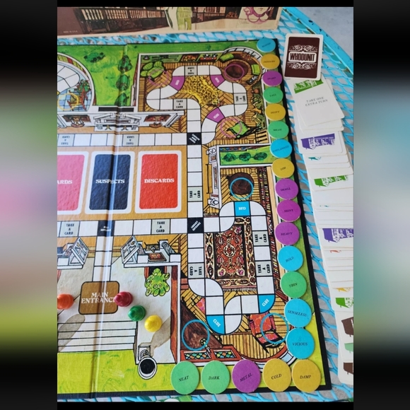 Vintage 1972 Whodunit Mystery Detective Board Game Selchow & Righter - Picture 3 of 9